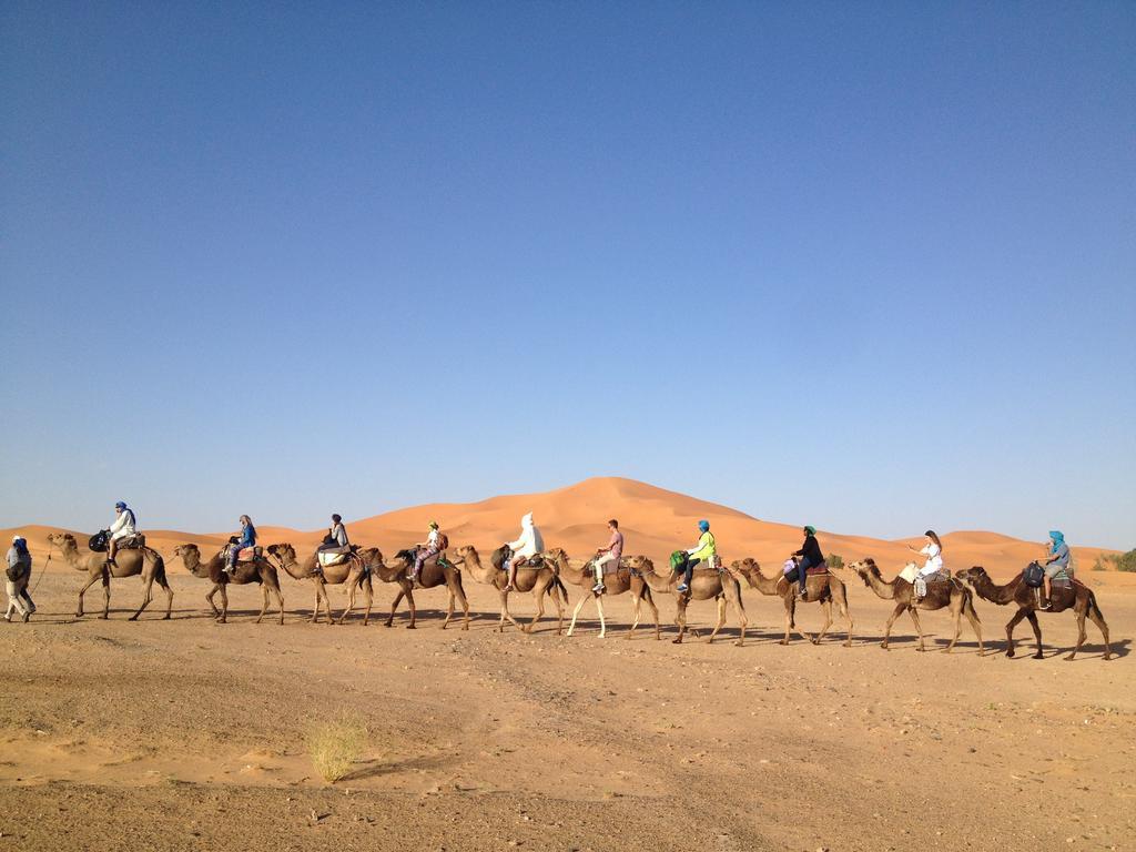 Hotel Erg Chebbi Starlight Camp Merzouga Exterior foto