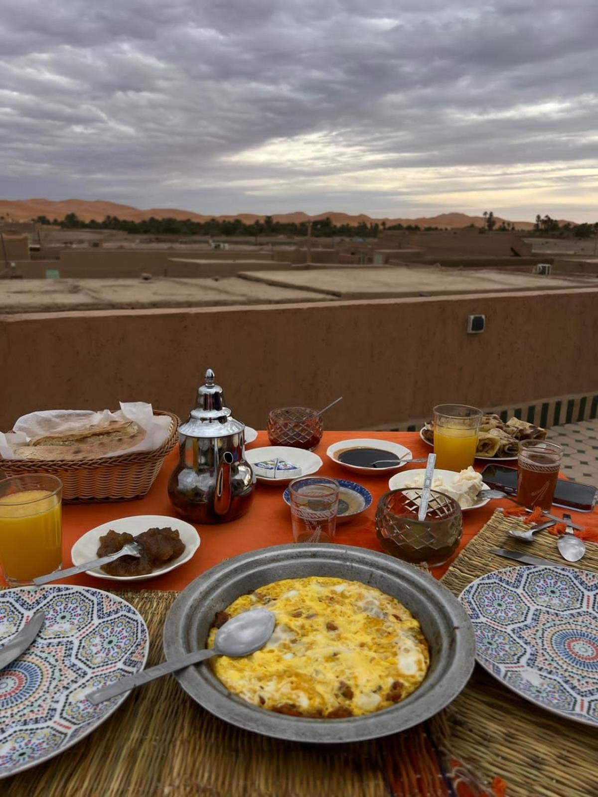 Hotel Erg Chebbi Starlight Camp Merzouga Exterior foto