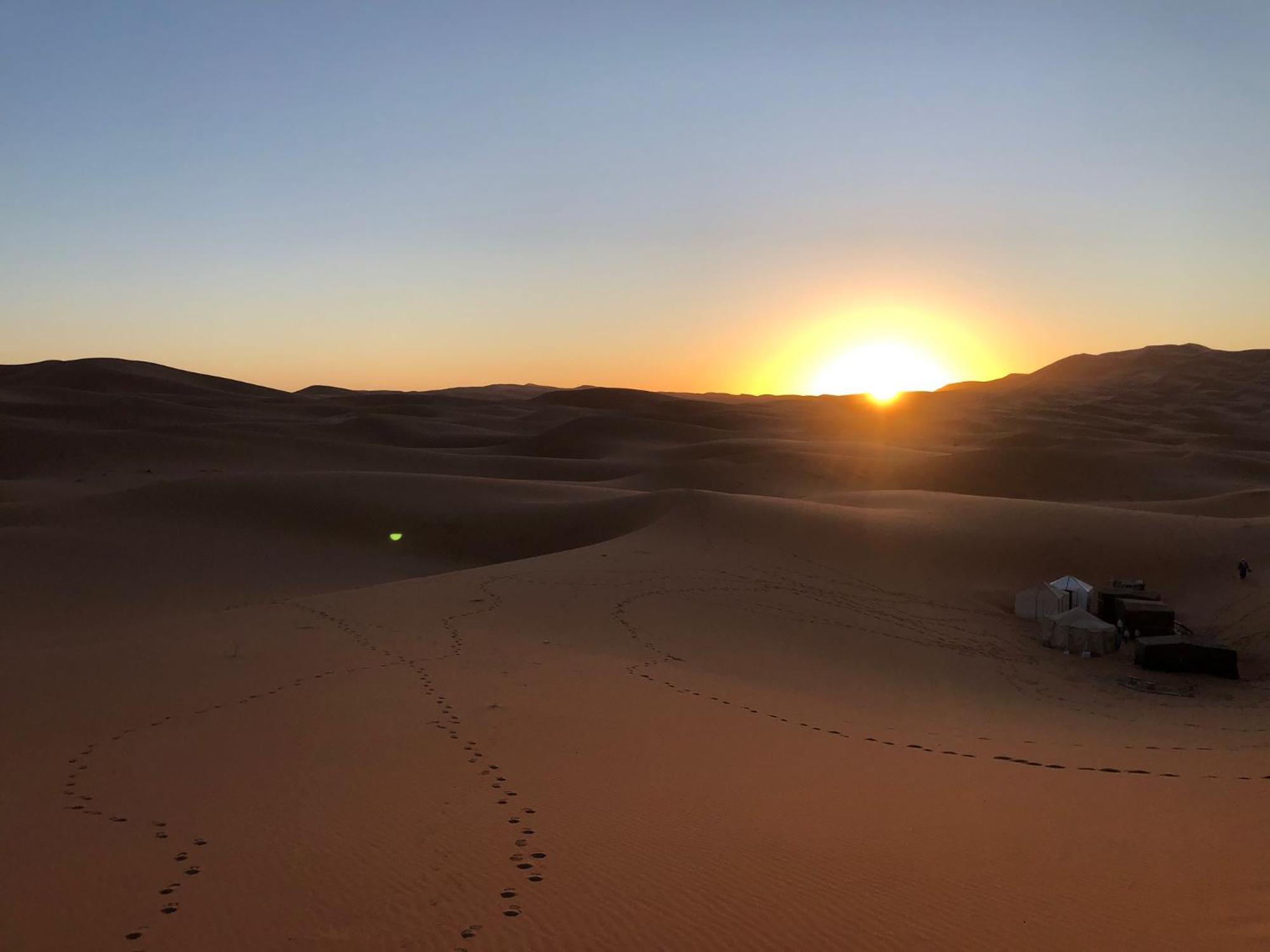 Hotel Erg Chebbi Starlight Camp Merzouga Exterior foto