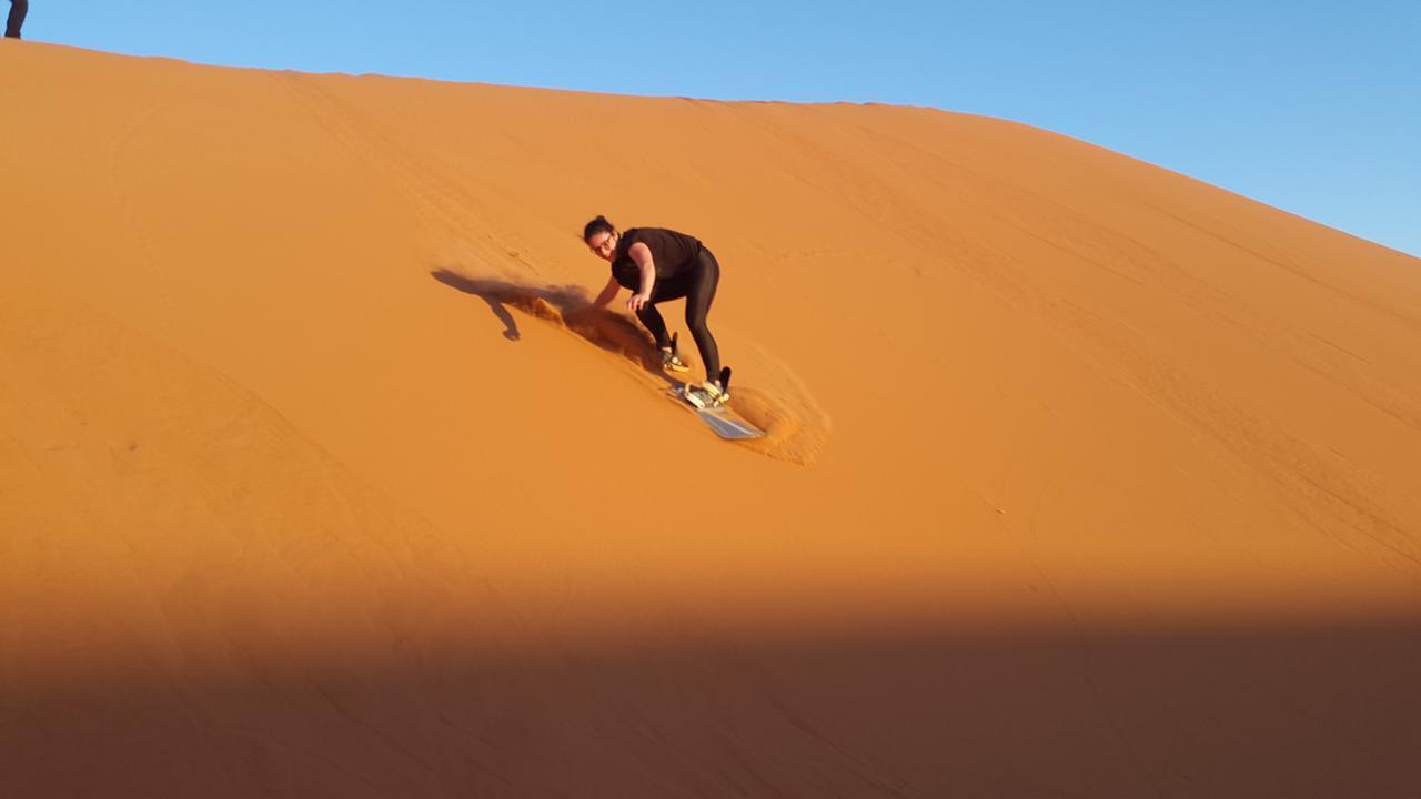 Hotel Erg Chebbi Starlight Camp Merzouga Exterior foto